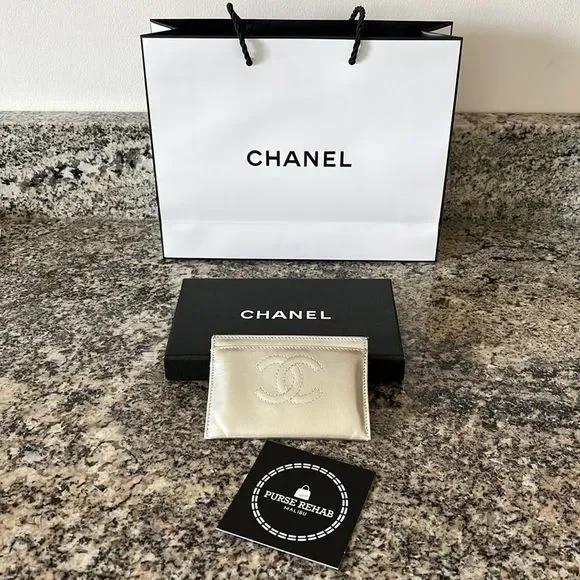 Authentic Chanel Card Holder - Picture 2 of 11